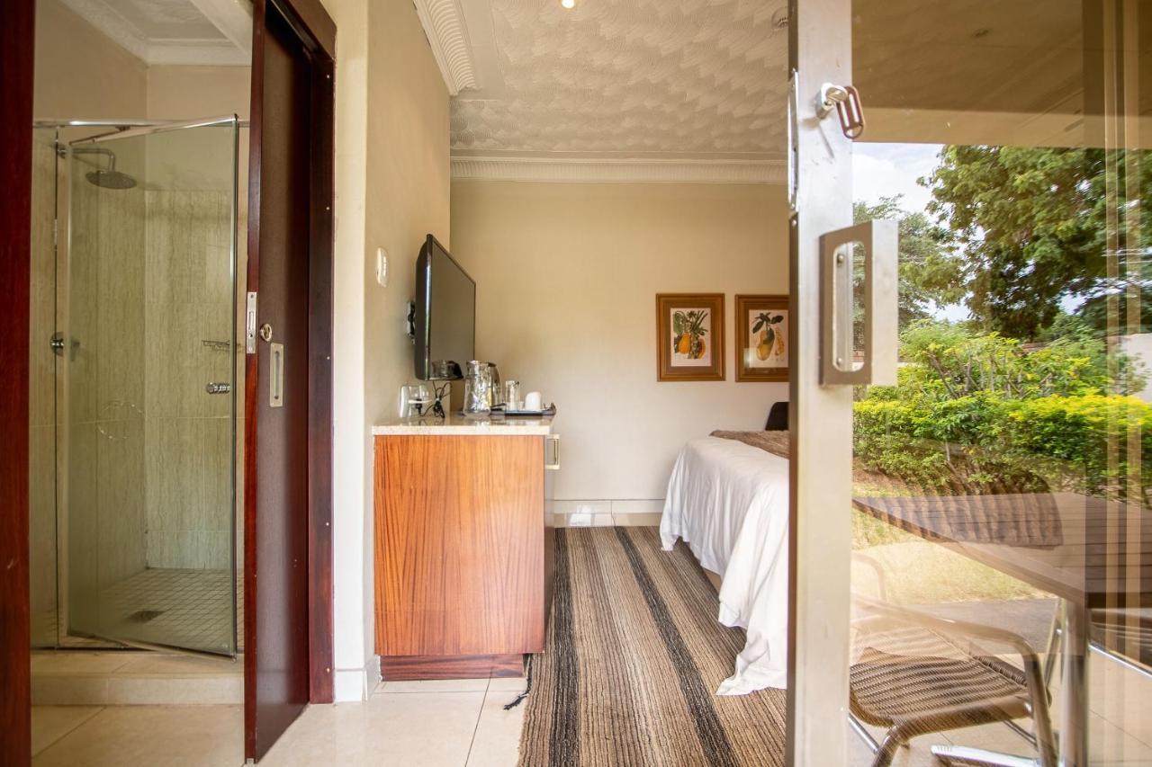 The Victoria Falls Deluxe Suites מראה חיצוני תמונה