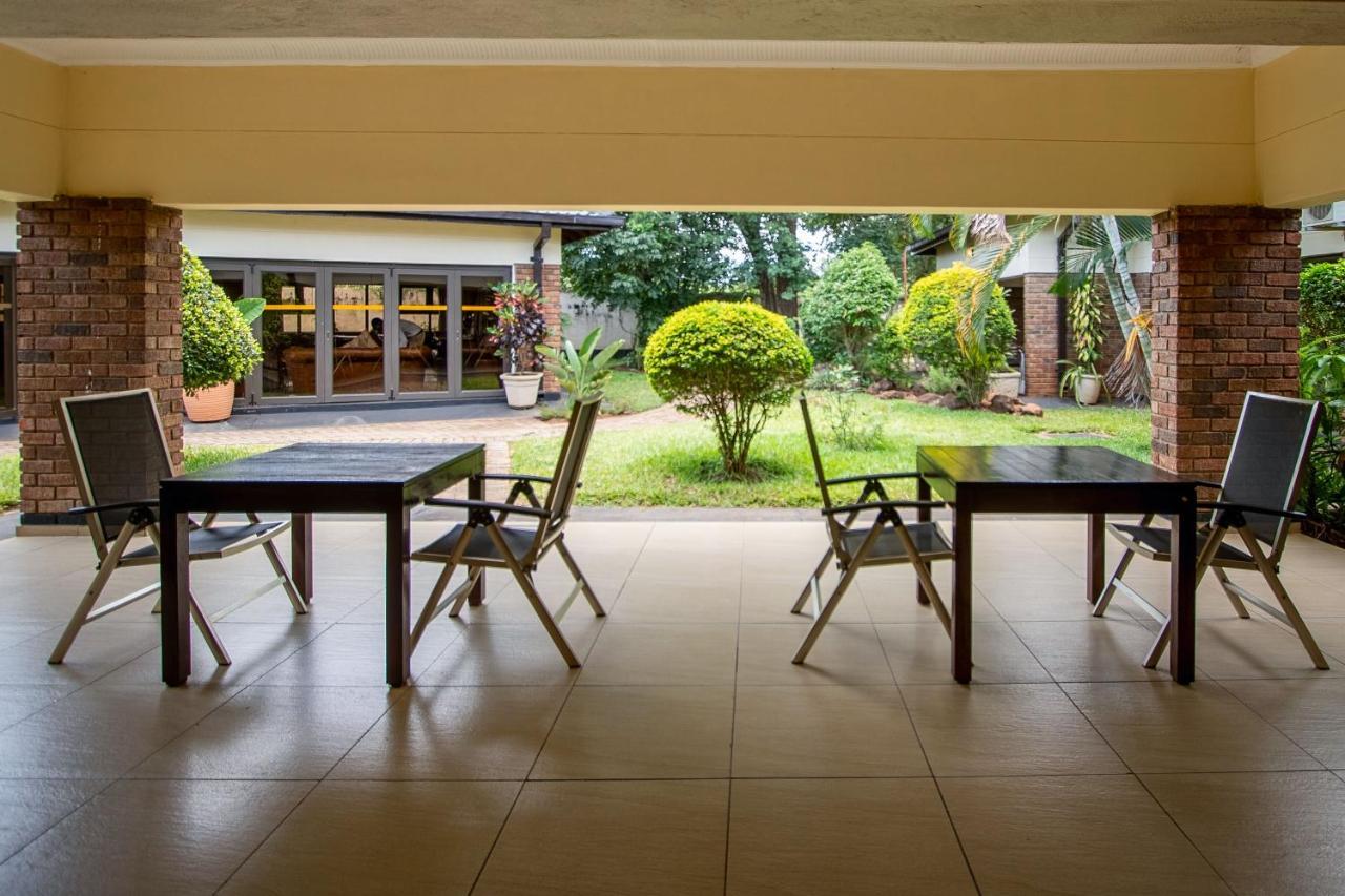The Victoria Falls Deluxe Suites מראה חיצוני תמונה